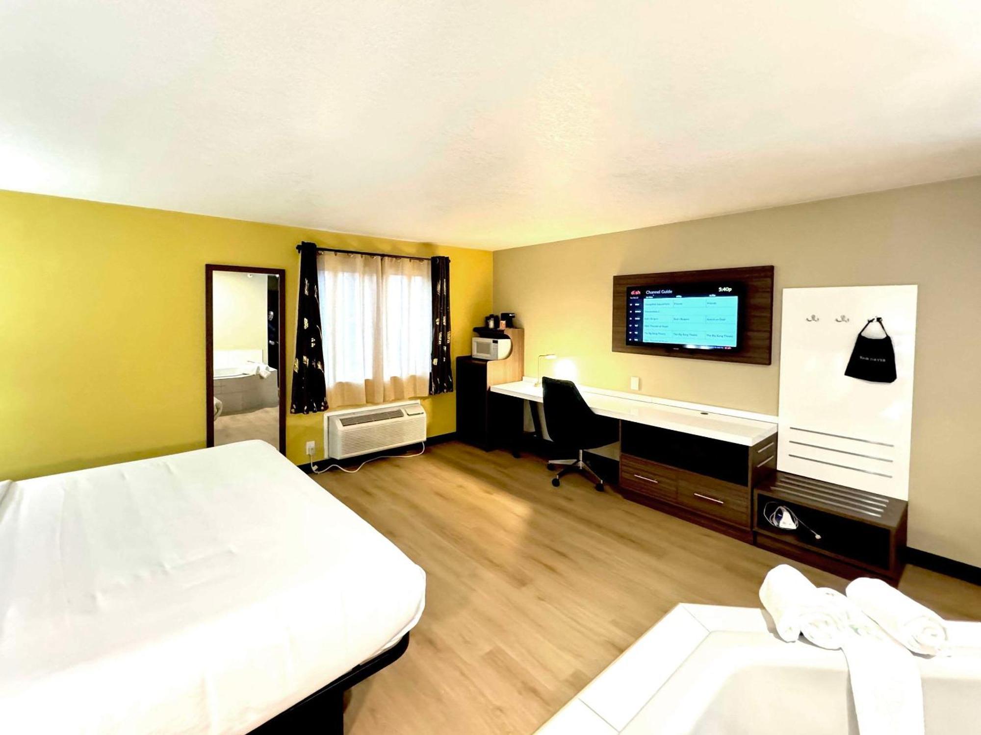Quality Inn & Suites Willows Extérieur photo